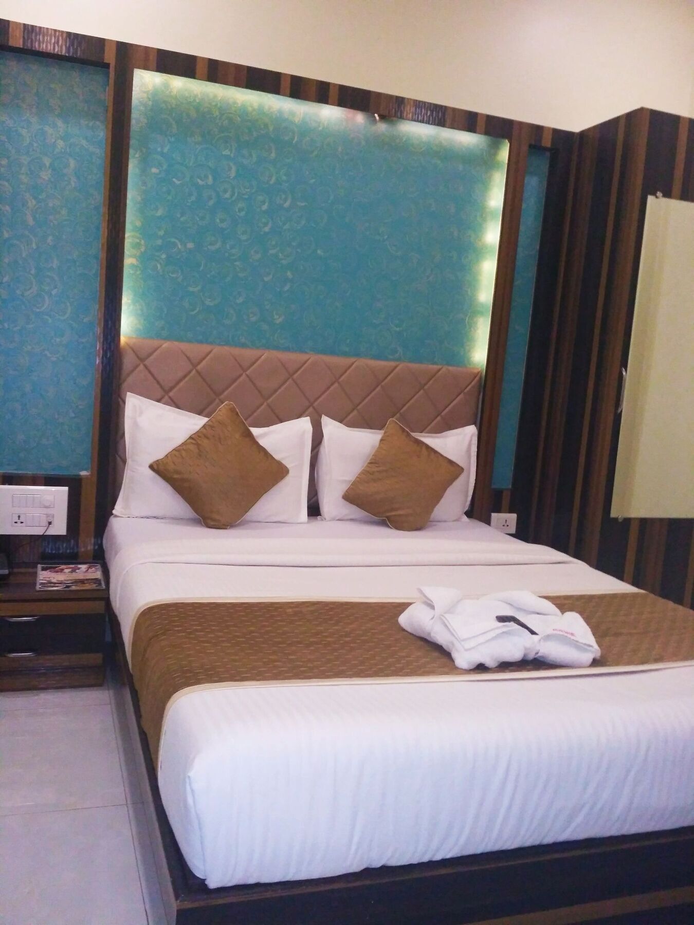 Hotel Avenue Mumbai International Airport Exterior foto